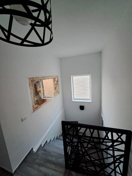 Casa P+1 curte și alee de acces private - 20