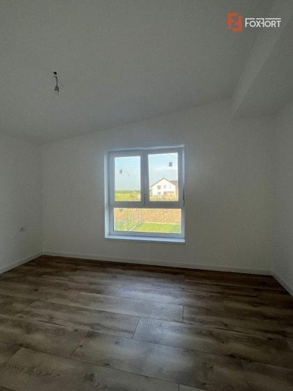 Duplex de vis Giarmata cu 4 camere - ID V5632 - 13