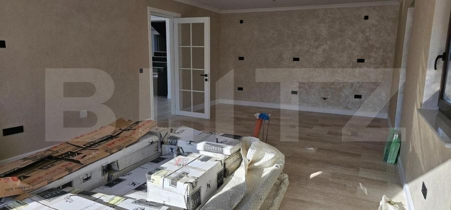 Casă individuală cu 5 camere cu Garaj în Exterior Nord