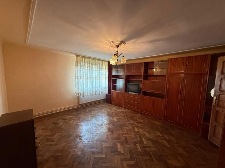 Casa 3 camere + teren 912mp zona Caraiman - 4