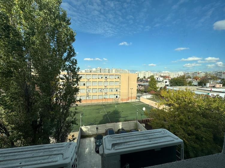 Inchiriere camera 28mp cladire de birouri D+P+3+M lift Titulescu Piata Victoriei - 10