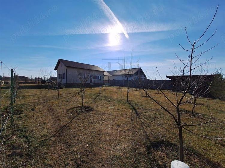 Sag -panouri solare- 1154 mp teren - 7