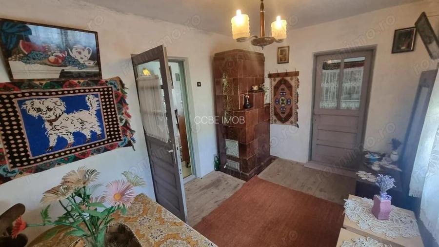 Casa modesta cu teren generos, zona Magura,