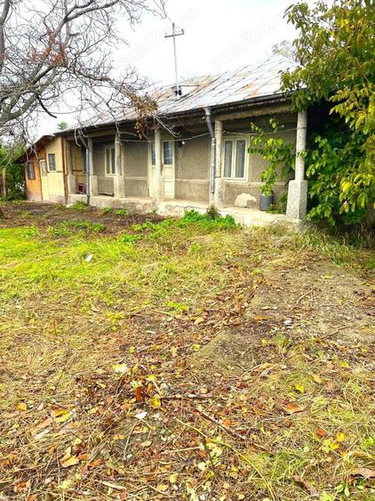 De vanzare teren cu poten?ial deosebit, 1700 mp - 2