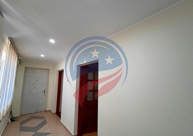 Vila cu 6camere de vanzare in Carcea/Dolj - 2