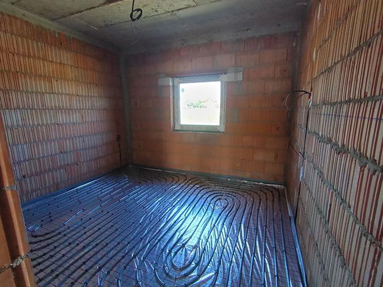 Sanandrei Duplex desp prin Garaj, Teren Generos - 14