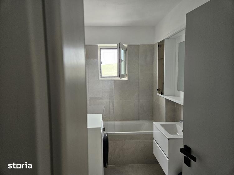 Apartament cu 3 camere în Triaj