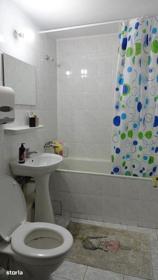 Apartament cu 3 camere în Mărăști