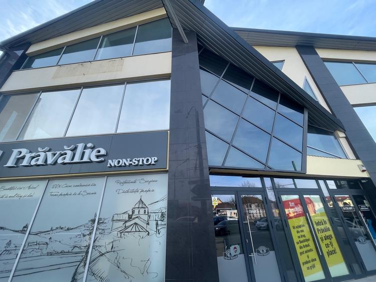 Spațiu comercial, de 400 mp, în Bartolomeu