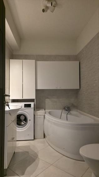 Apartament cu 2 camere decomandat în Valea Lupului