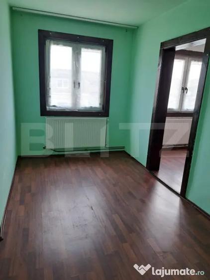 Apartament cu 2 camere semidecomandat în Solidarității