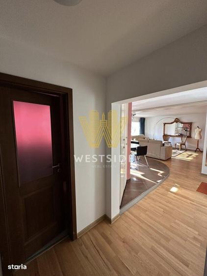 Apartament cu 3 camere decomandat în Giroc