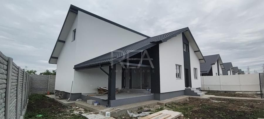 Casă individuală cu 4 camere cu Teren 362 Mp în Clinceni