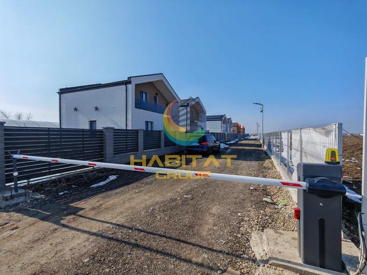Casă individuală cu 5 camere cu Canalizare în Vidra