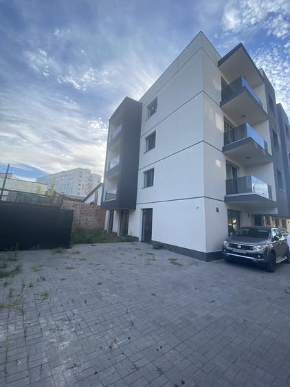 Apartament cu 2 camere decomandat în Prelungirea Ferentari