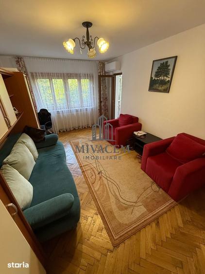 Apartament cu 2 camere decomandat în Rovine