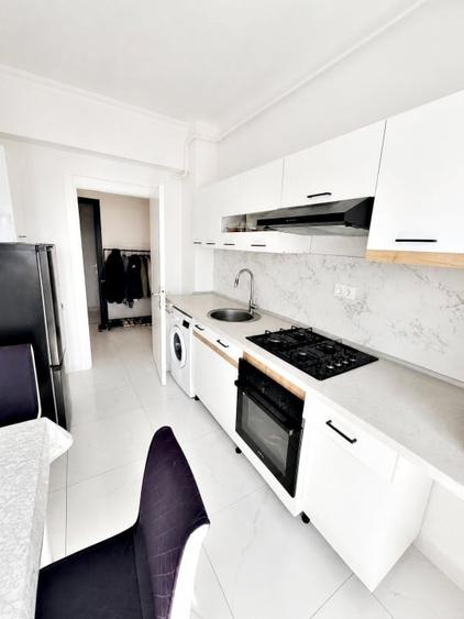 Apartament cu 2 camere decomandat în Energia
