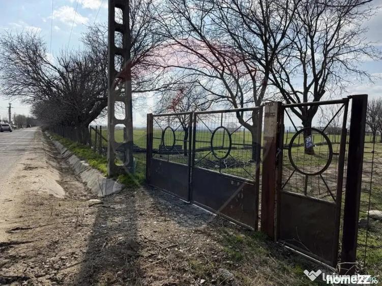 Teren în Slobozia Ciorăști