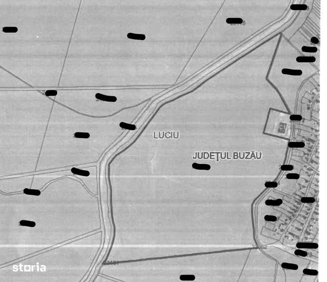 Teren de 407492 mp, în Luciu