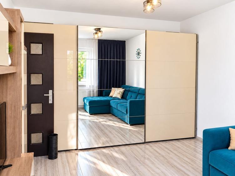 Apartament cu 2 camere decomandat, mobilat în Tomis Nord