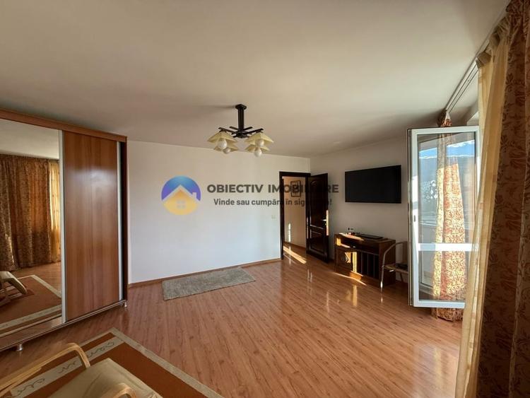 Apartament cu 2 camere decomandat, mobilat în Central
