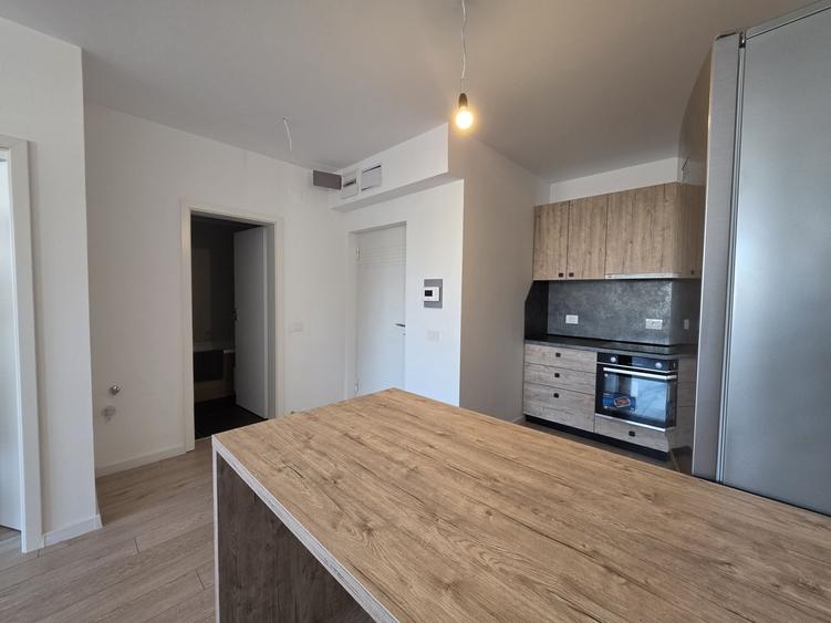 Apartament cu 2 camere semidecomandat în Iosia
