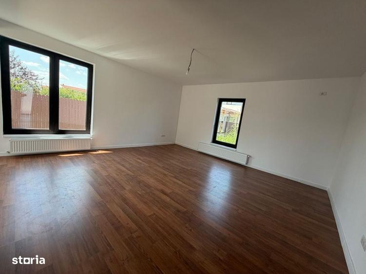 Casă cu 4 camere în Nord