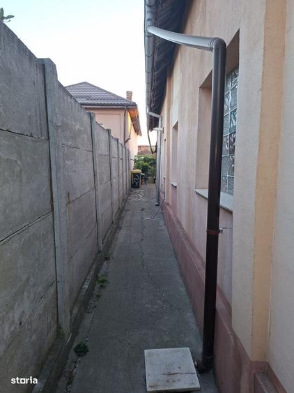 Casă cu 4 camere cu Teren 280 Mp în Central
