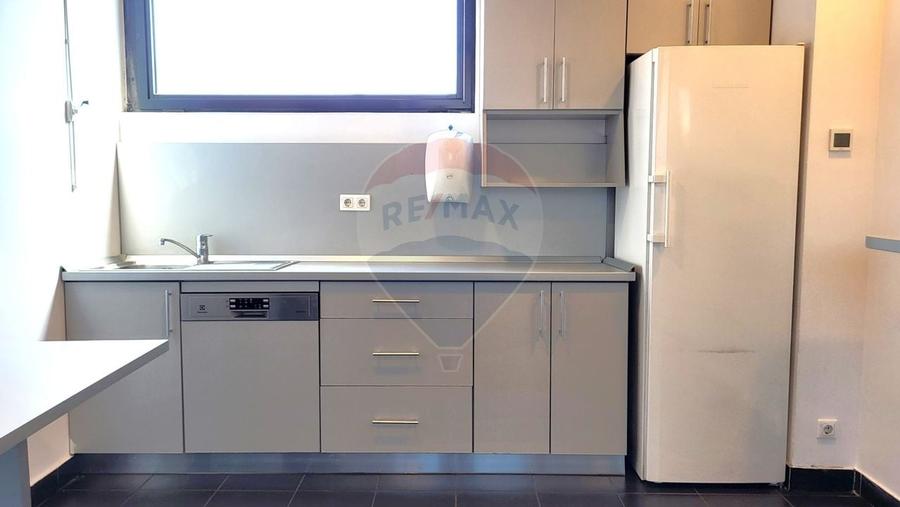 Spatiu birouri de inchiriat 240 mp Central Comision 0% - 7