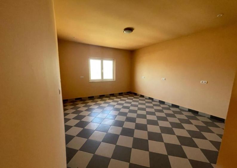 Proprietate complexa situata in Barsesti - 5