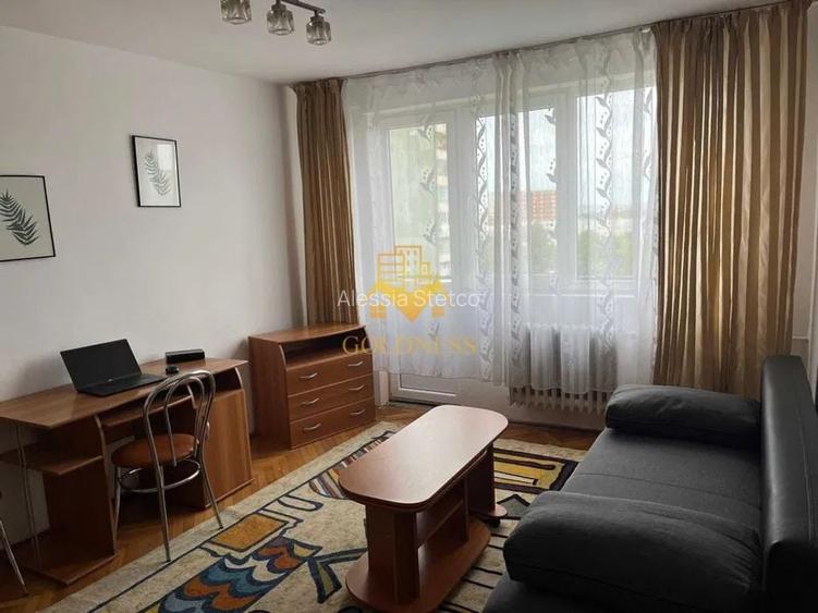 2 Camere semidecomandate, FSEGA, Iulius Mall, Gheorgheni