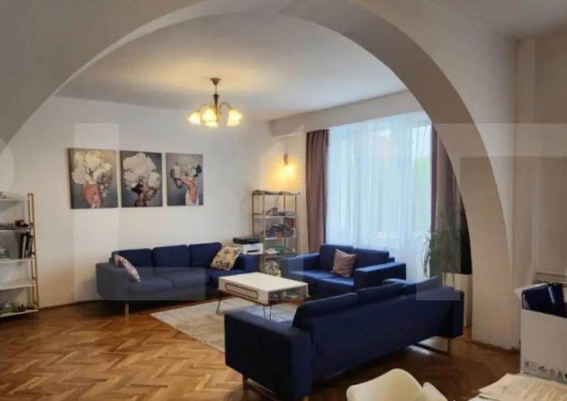 Casa la Platoul Cornesti cu 12 camere cu Piscina Interioara - 11