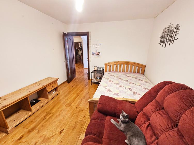 Vanzare vila 6 camere, mobilata si utilata, in Banesti - 24