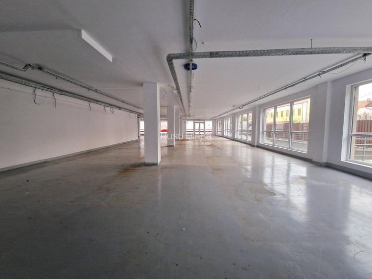 Spațiu comercial, 440 mp în Mărăști