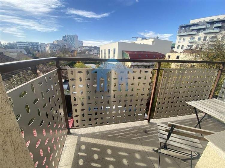 Apartament 3 camere, Central - 8