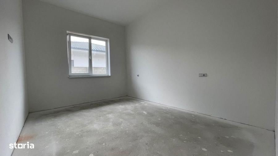 Casa Cu 3 Camere, Nojorid - 8