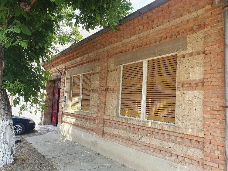 casa de vanzare - 1