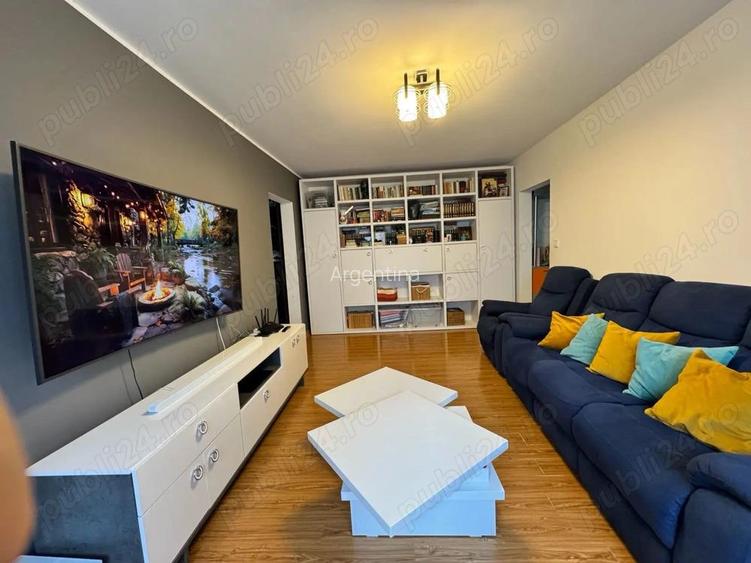 Apartament 3 camere, semidecomandat, parter, Micro 16, Gala?i Apartament 3 camere, semidecomandat, parter, Micro 16, Gala?i