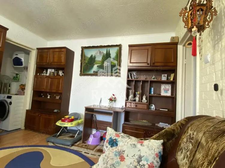 Apartament cu 2 camere semidecomandat Zona Micro 5/2 - 2