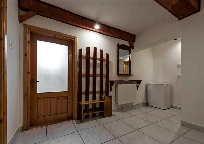 Apartament cu patru camere Busteni - 6