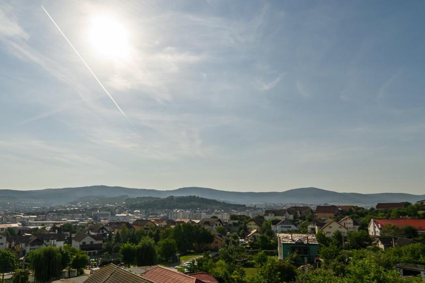 Apartament 5 camere, living, 2 bai, ideal pt. o familie numeroasa, 0% comision - 4