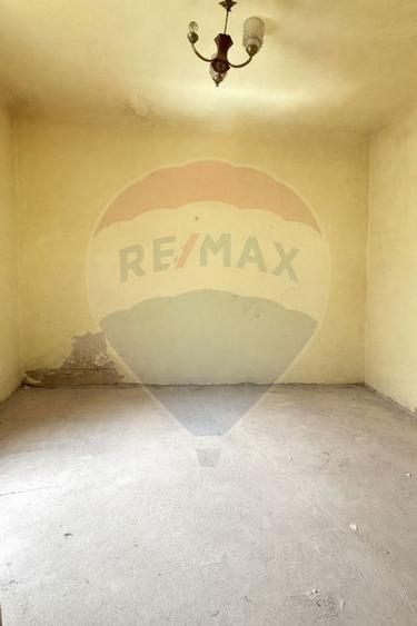 Casă / Vilă cu 2 camere de vânzare în zona Dacia - 6