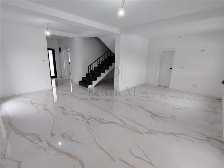 Duplex despartit prin camera tehnica - finalizat - teren 365 mp - 9