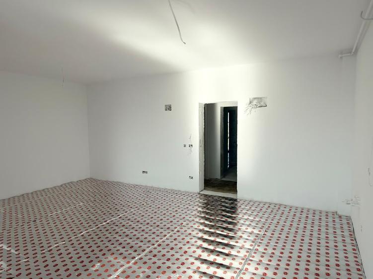 Comision 0-Dezvoltator vinde 2 camere - 96.650euro, TVA inclusa, bloc cu lift! - 6