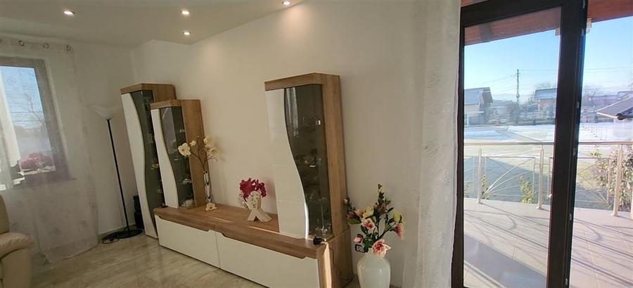 Casa Superba! In Suceava! Teren 1800 mp! De vanzare! 0727817187 - 8