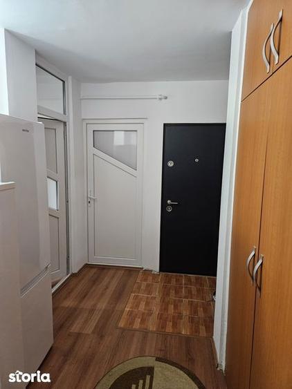 Inchiriez apart 2 camere - 1