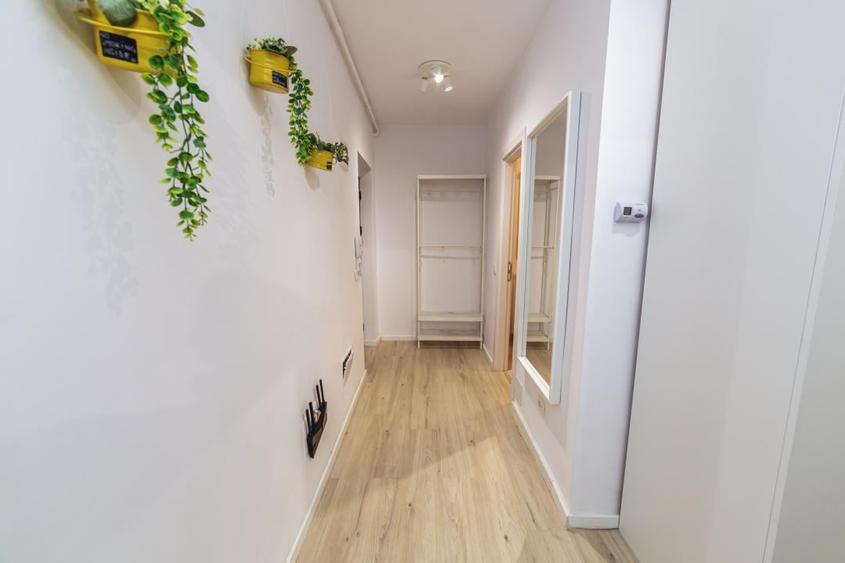 Garsoniera spatioasa/Prelungirea Ghencea/Loc de parcare - 10