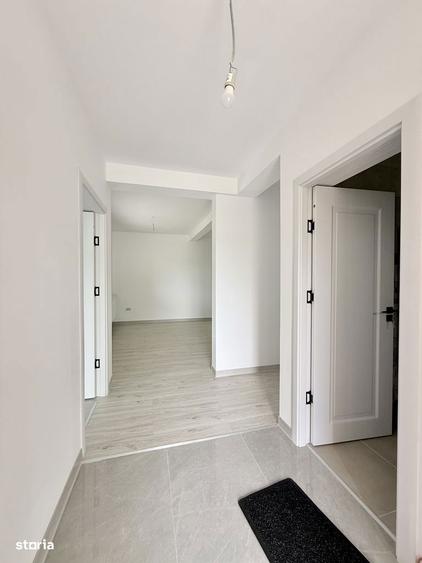 LA COMANDA | Casa cu 3 Camere - Lumina - 6