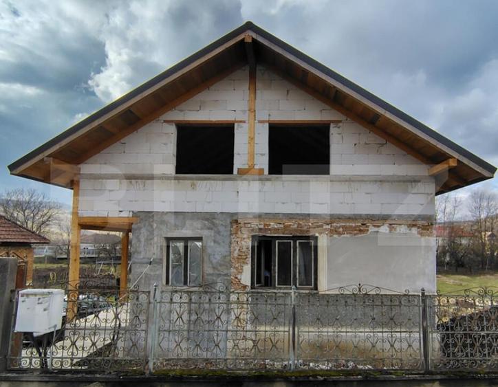 Casa ?araneasca cu 180 mp utili ?i teren de 1360 mp, A - 7