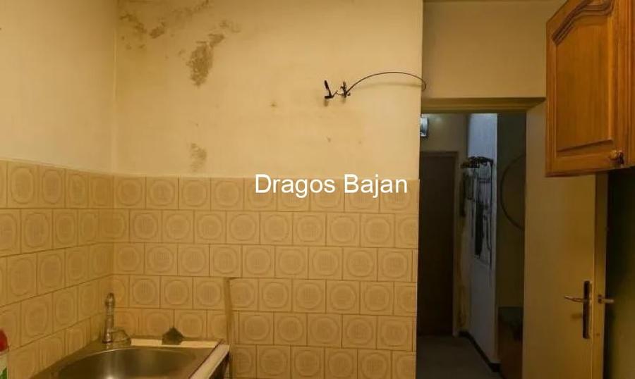 Sala Palatului // vedere spate // balcon - 6